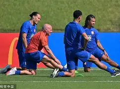 欧博官网APP-荷兰队在足球比赛中创造惊人战绩的是谁